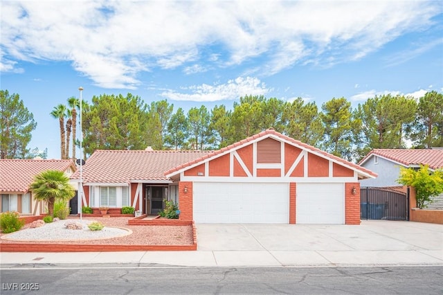 8617 Surtidor Dr, Las Vegas, NV 89117 - photo 1