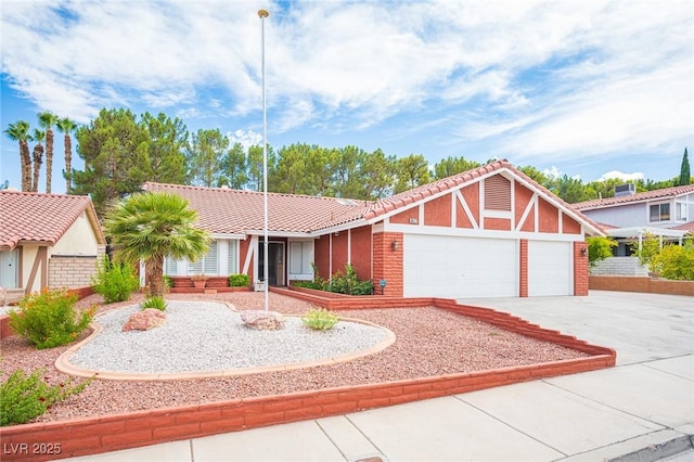 8617 Surtidor Dr, Las Vegas, NV 89117 - photo 3