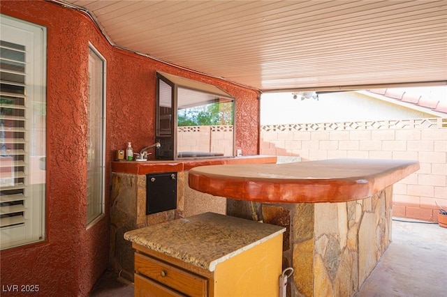 8617 Surtidor Dr, Las Vegas, NV 89117 - photo 5