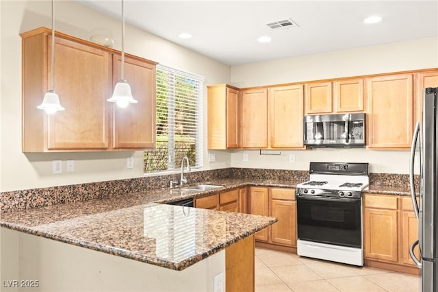 10568 Peach Creek St, Las Vegas, NV 89179 - photo 3