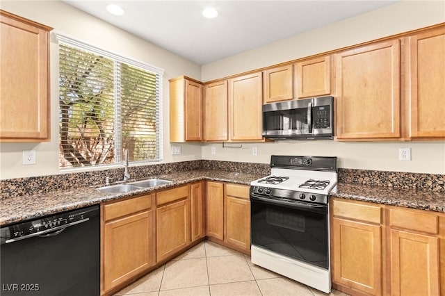 10568 Peach Creek St, Las Vegas, NV 89179 - photo 13