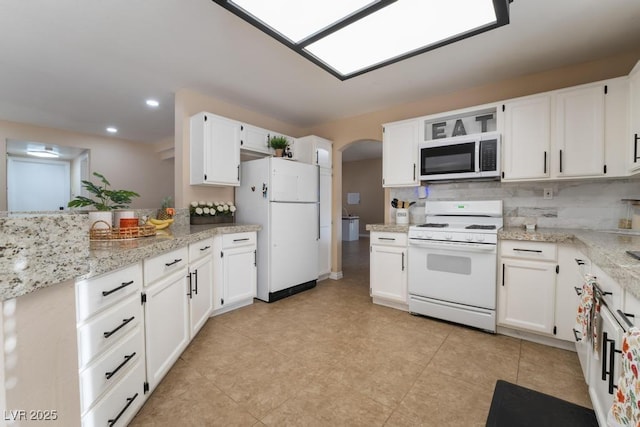 4209 Glass Lantern Dr, North Las Vegas, NV 89032 - photo 17
