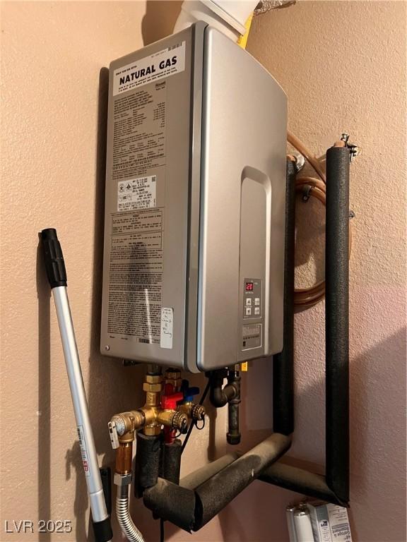 6509 Faith Peak Dr, Las Vegas, NV 89108 - photo 32