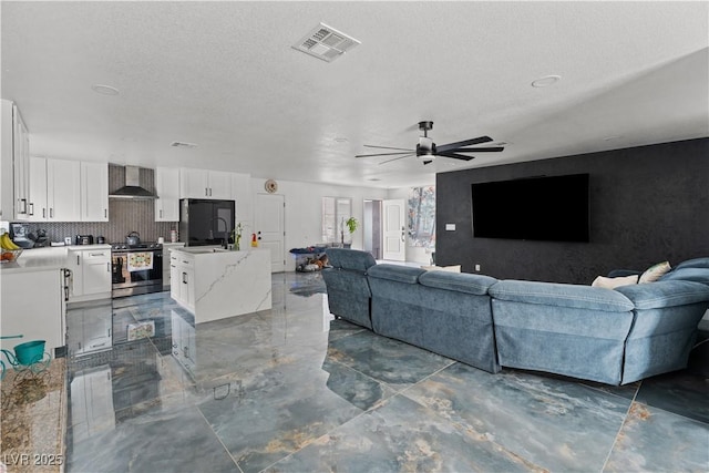 4231 Rimcrest Rd, Las Vegas, NV 89121 - photo 18