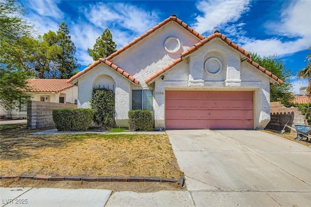 3250 Astoria Dr, Las Vegas, NV 89121 - photo 2