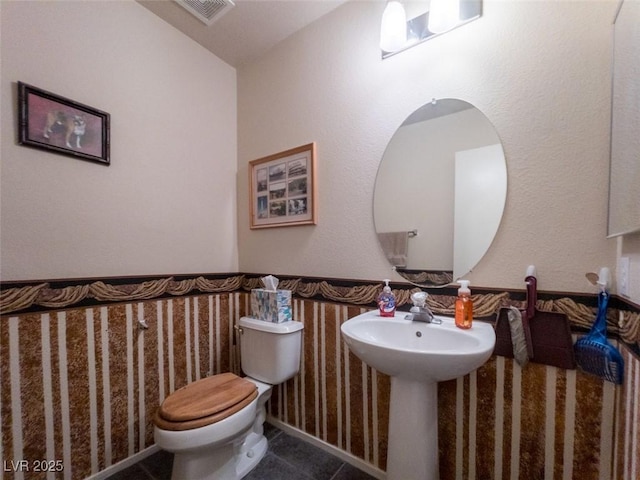 8701 Sandringham Ave, Las Vegas, NV 89129 - photo 23