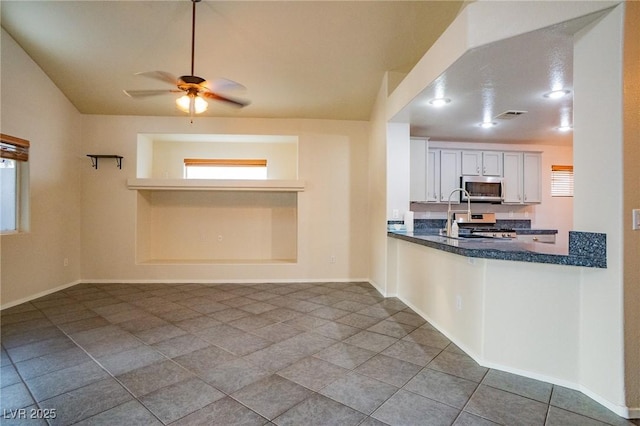 5925 Willis St, North Las Vegas, NV 89031 - photo 8