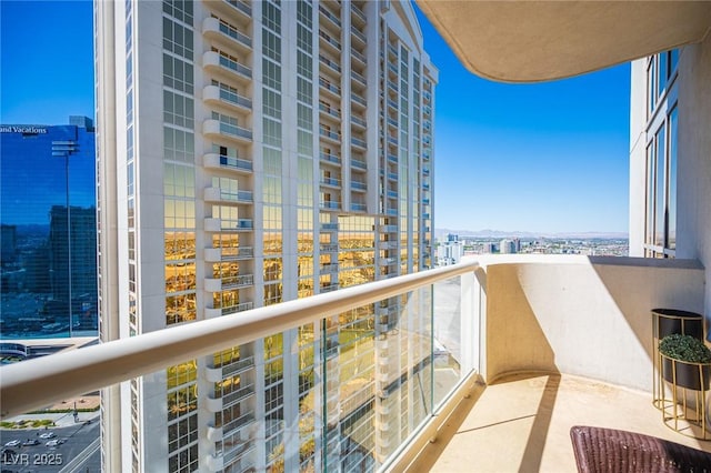 135 E Harmon Ave Unit 2721, Las Vegas, NV 89109 - photo 3