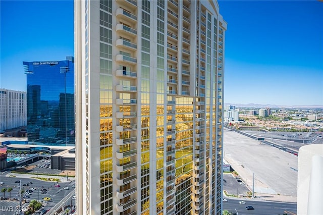 135 E Harmon Ave Unit 2721, Las Vegas, NV 89109 - photo 5