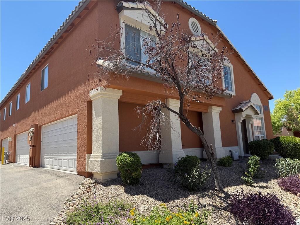 9475 Sand Villa Ct, Las Vegas, NV 89147 - photo 1