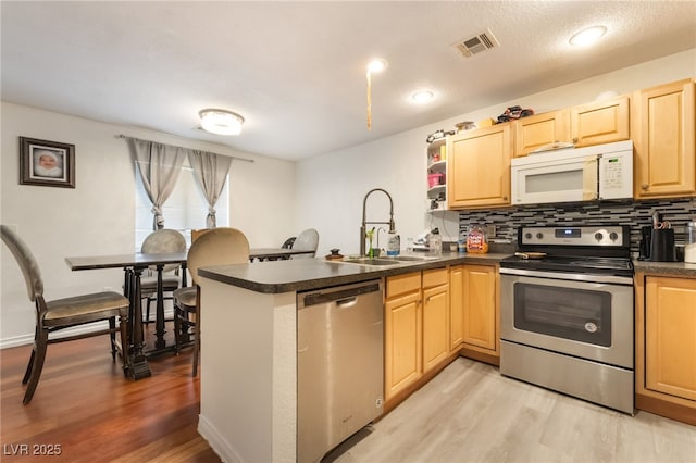 3580 W Donner St, Pahrump, NV 89048 - photo 14