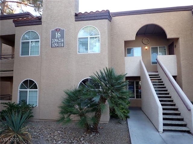 9325 W Desert Inn Rd Unit 110, Las Vegas, NV 89117 - photo 1