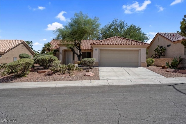 10013 Cresent Creek Dr, Las Vegas, NV 89134 - photo 1