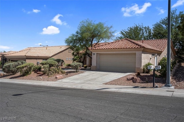 10013 Cresent Creek Dr, Las Vegas, NV 89134 - photo 3