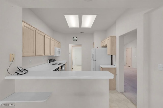 10013 Cresent Creek Dr, Las Vegas, NV 89134 - photo 16