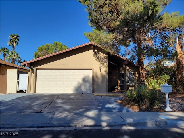 4723 Desert Vista Rd, Las Vegas, NV 89121 - photo 1