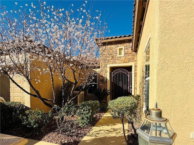 2357 Wisconsin Dells Dr, Henderson, NV 89044 - photo 6