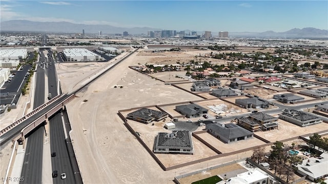 4835 Blushing Dawn Ave, Las Vegas, NV 89118 - photo 2