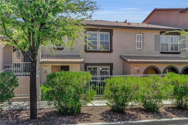 1510 Plaza Centre Dr Unit 104, Las Vegas, NV 89135 - photo 2