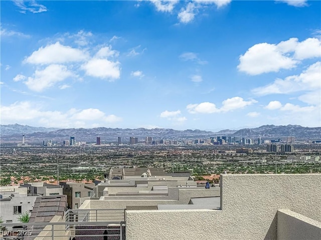 11653 Gentle Birdsong Ave, Las Vegas, NV 89138 - photo 45
