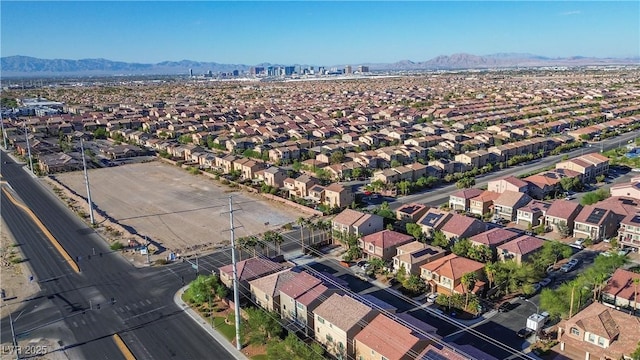 8525 Silver Coast St, Las Vegas, NV 89139 - photo 7