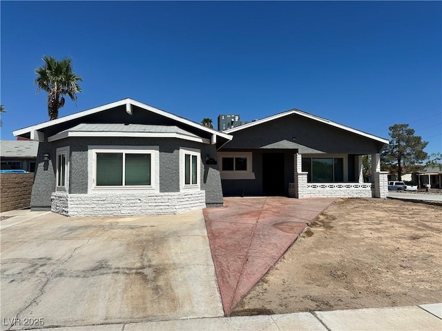 5380 Tunis Cir, Las Vegas, NV 89122 - photo 2