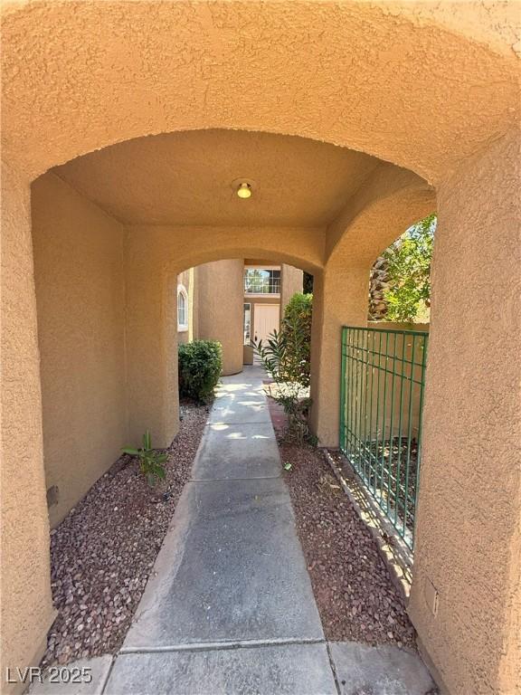1824 Glenwillow Dr, Las Vegas, NV 89117 - photo 2