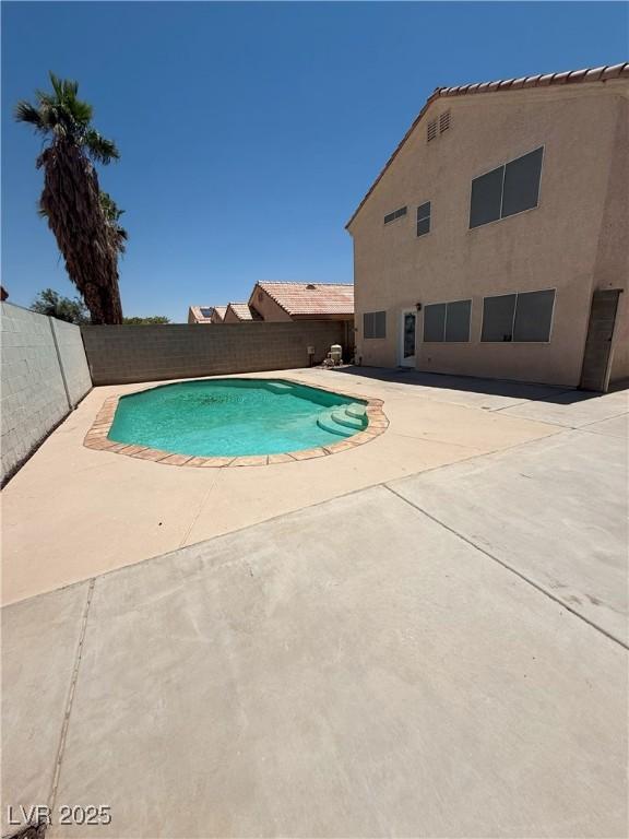 9516 Fox Forest Ave, Las Vegas, NV 89129 - photo 9