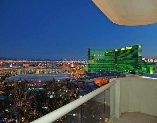 145 E Harmon Ave Unit 1402, Las Vegas, NV 89109 - photo 10
