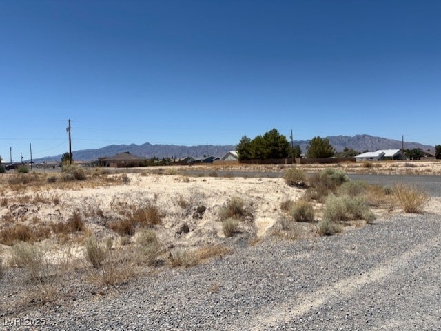 401 Gina St, Pahrump, NV 89048 - photo 2