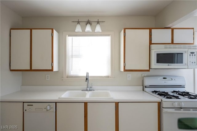 8015 La Cienega St, Las Vegas, NV 89123 - photo 12