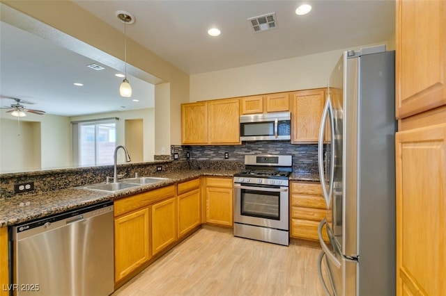 6909 Brier Creek Ln, Las Vegas, NV 89131 - photo 4
