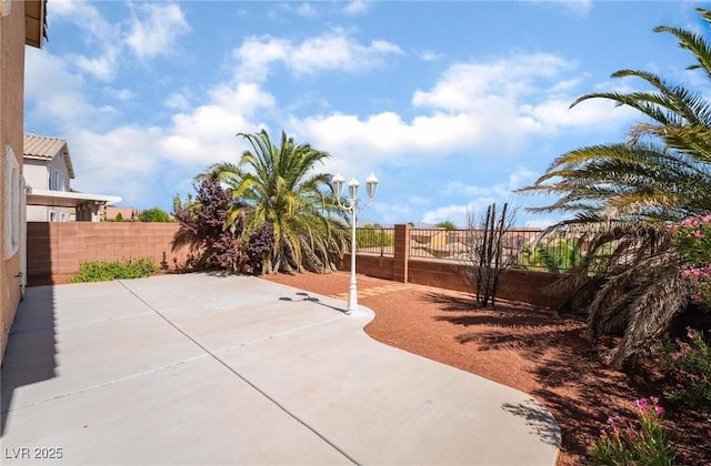 1300 Swanbrooke Dr, Las Vegas, NV 89144 - photo 38