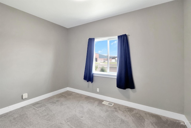 680 E 19th St, Burley, ID 83318 - unfurnished room featuring carpet and baseboards