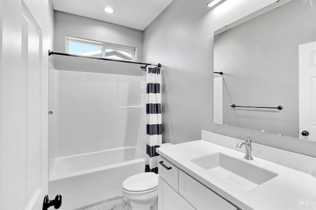 680 E 19th St, Burley, ID 83318 - bathroom with toilet, vanity, and shower / tub combo