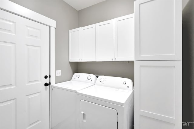 680 E 19th St, Burley, ID 83318 - laundry room with cabinet space and washer and clothes dryer