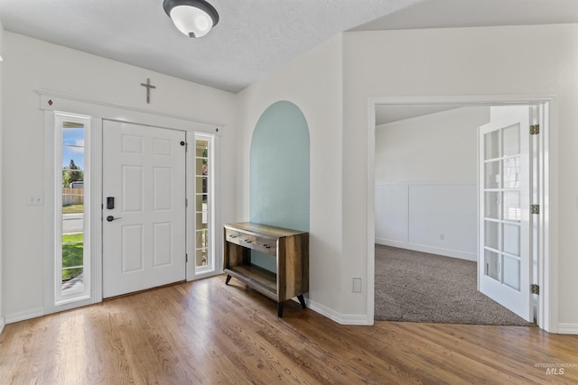 1992 S Elkhound Ave, Meridian, ID 83642 - foyer entrance with wood finished floors and baseboards