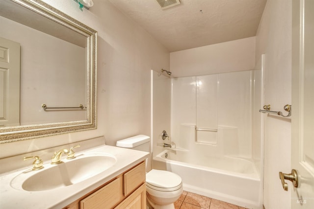 1921 Arcata Way, Ontario, OR 97914 - bathroom with vanity, tile patterned floors, and bathing tub / shower combination
