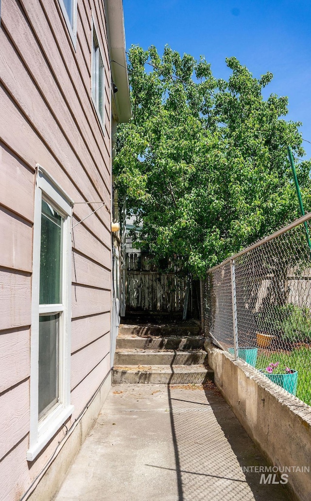 304 6th Ave, Lewiston, ID 83501 - view of patio / terrace