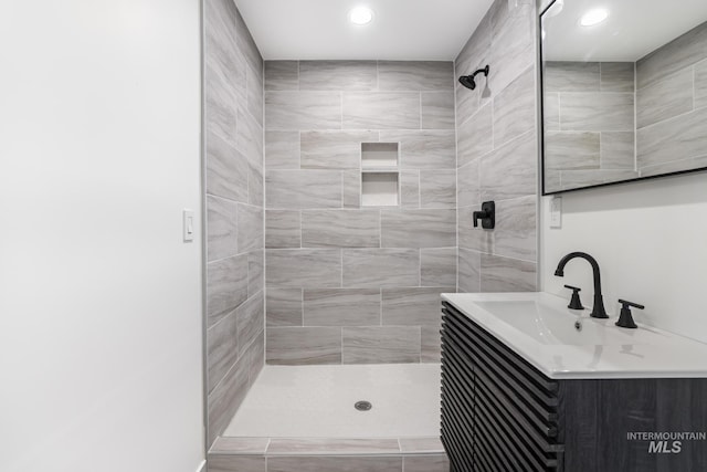 922 Victory Dr, Gooding, ID 83330 - full bathroom with vanity and tiled shower