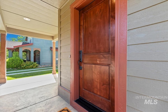 187 E Wishbone Ct, Boise, ID 83706 - view of exterior entry featuring covered porch
