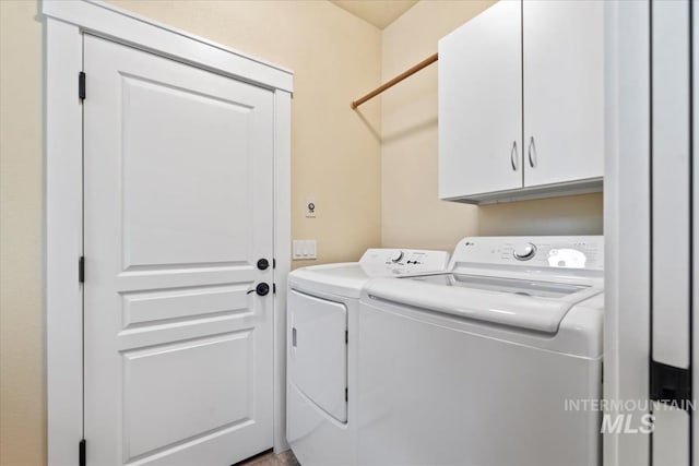 187 E Wishbone Ct, Boise, ID 83706 - laundry room with cabinet space and washing machine and dryer