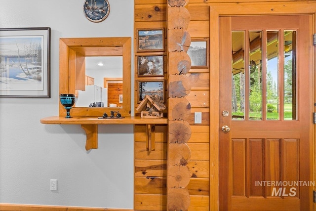 14 Sunrise Dr, Garden Valley, ID 83622 - interior details with freestanding refrigerator