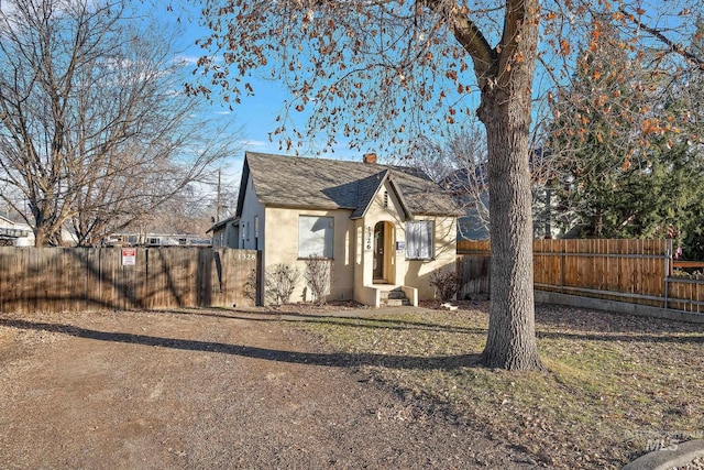 view of front of property