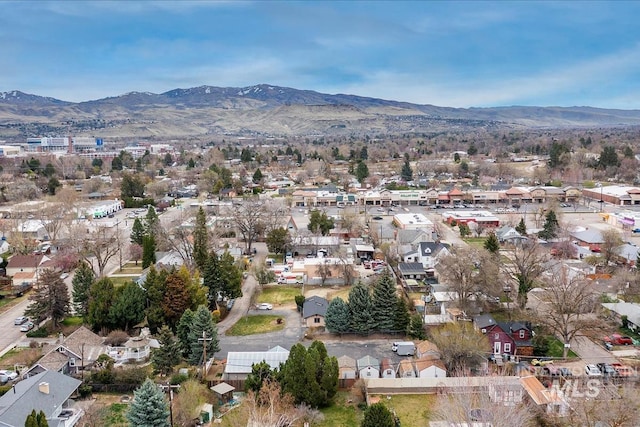 birds eye view of property featuring a residential view and a mountain view