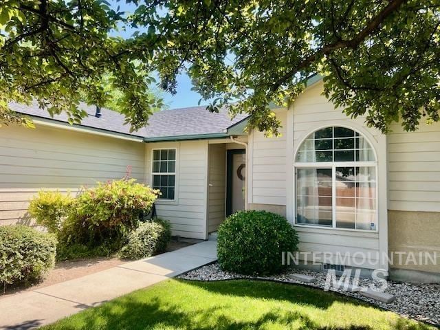 16696 Snowgoose St, Nampa, ID 83687 - view of front facade