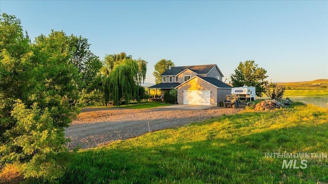 2020 Widner Rd, Midvale, ID 83645 - traditional-style house featuring dirt driveway