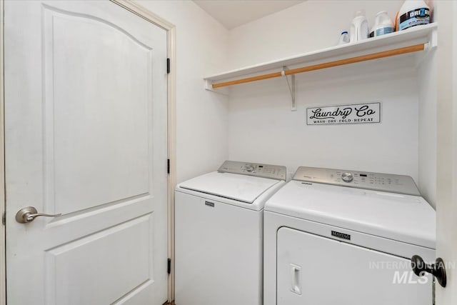 940 S Prospect Peak Way, Emmett, ID 83617 - laundry area with washer and dryer