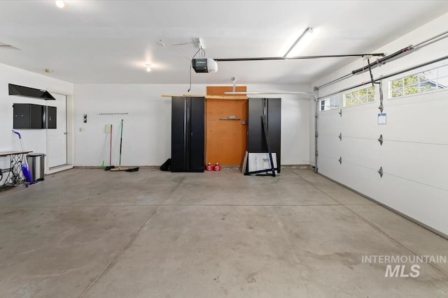 940 S Prospect Peak Way, Emmett, ID 83617 - garage featuring a garage door opener