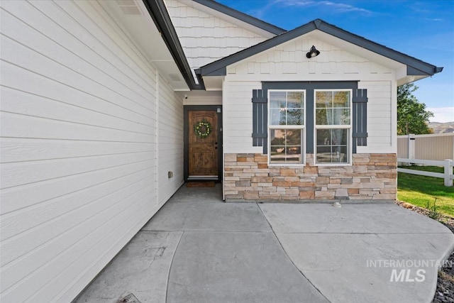 940 S Prospect Peak Way, Emmett, ID 83617 - property entrance featuring stone siding